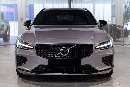 Volvo V60 T6 AWD Plug-In Hybrid Plus Dark