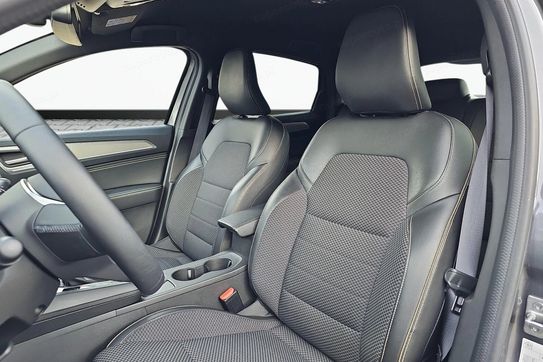 Renault Arkana 1.6 e-Tech Full Hybrid 145 Techno Mmt