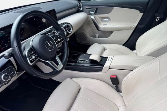 Mercedes CLA Shooting Brake 200