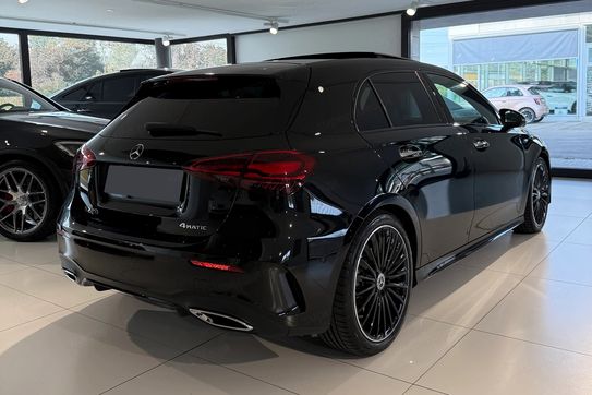 Mercedes Klasa A 220 4-Matic AMG Line