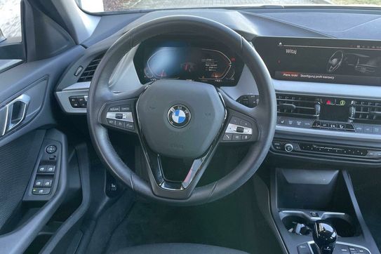 BMW Seria 1 118i