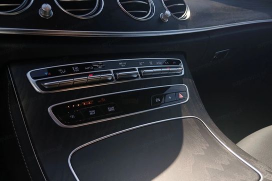 Mercedes Klasa E 300 de Avantgarde