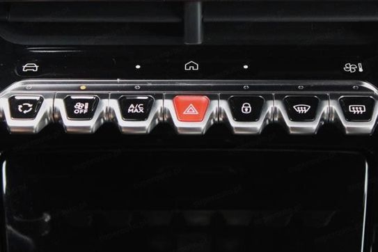 Peugeot 2008 1.2 PureTech Allure EAT8