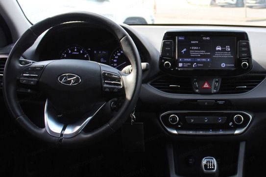 Hyundai i30 1.5 T-GDI Modern