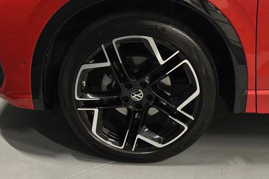 Volkswagen Tiguan R-Line Plus 2.0 TSI 4Mot. DSG