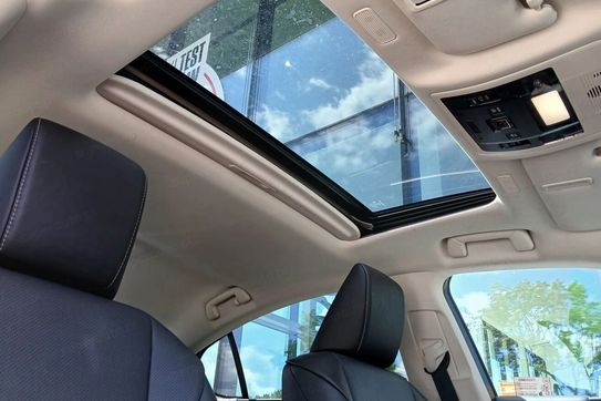 Lexus ES 300h Business Edition