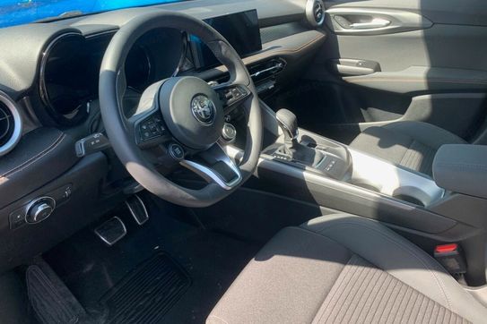 Alfa Romeo Tonale PHEV Q4 Sprint aut