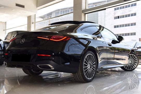 Mercedes CLE 300 4-Matic AMG Line