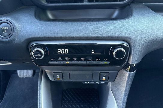 Mazda 2 1.5 Hybrid