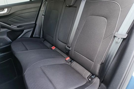 Ford Focus 1.0 Ecoboost Mhev Titanium x