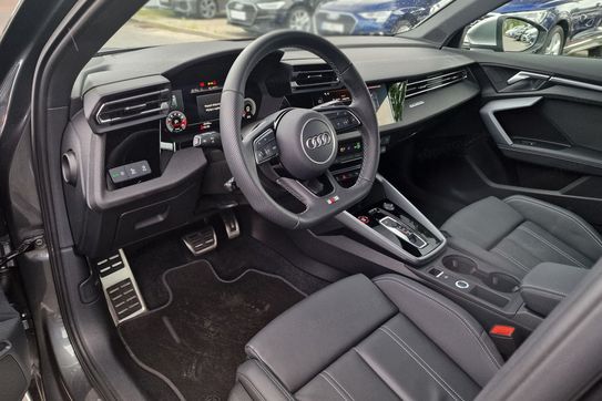 Audi A3 S3 TFSI quattro S tronic
