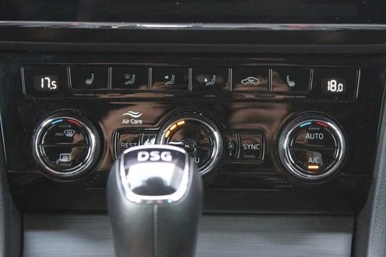 Skoda Superb 2.0 TDI Ambition DSG