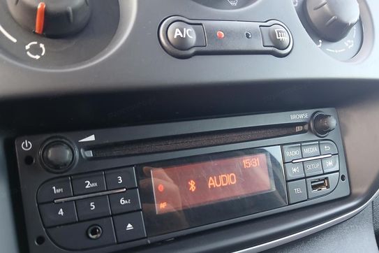Renault Kangoo L2H1 Zabudowa warsztatowa