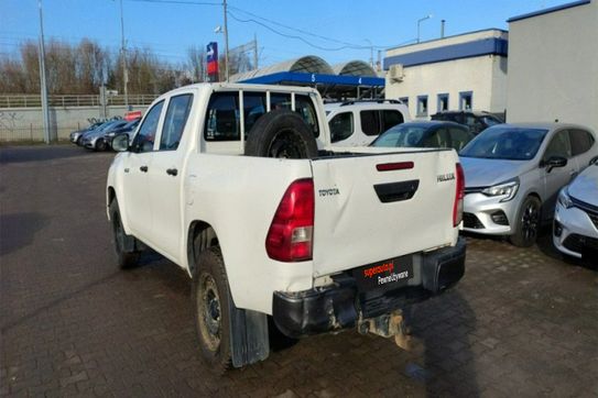 Toyota HiLux Double Cab DLX 4x4