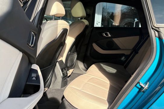 BMW Seria 2 220i M Sport aut