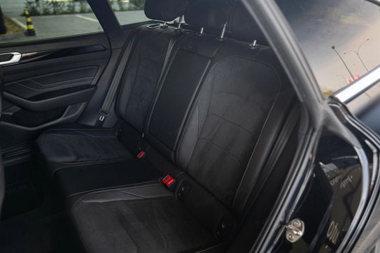 Volkswagen Arteon 2.0 TDI R-Line DSG