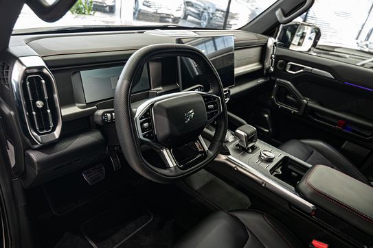 Jetour T2 2.0T 7DCT REAL TIME 4WD