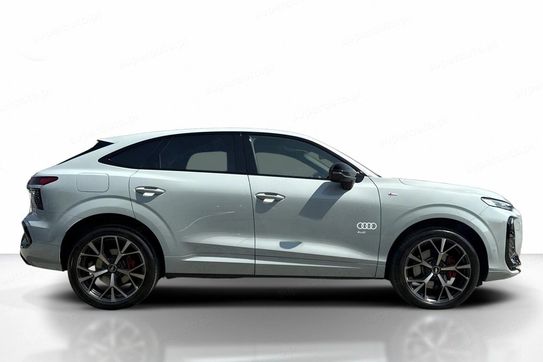 Audi Q3 TFSI 195 kW Quattro S tronic