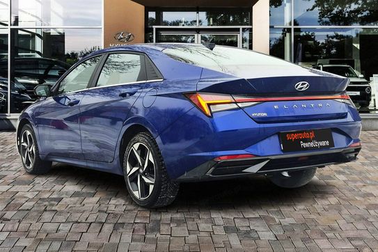 Hyundai Elantra 1.6 Smart DCT