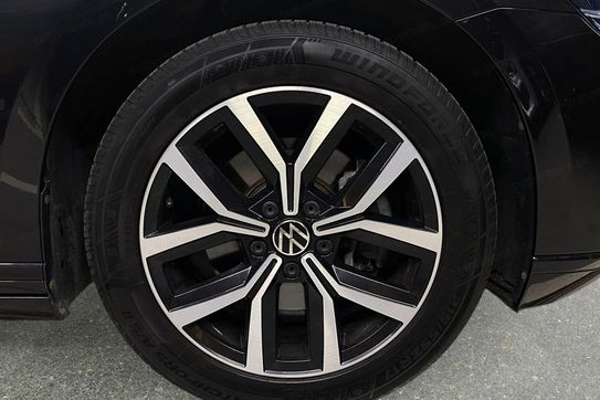 Volkswagen Passat 1.5 TSI DSG