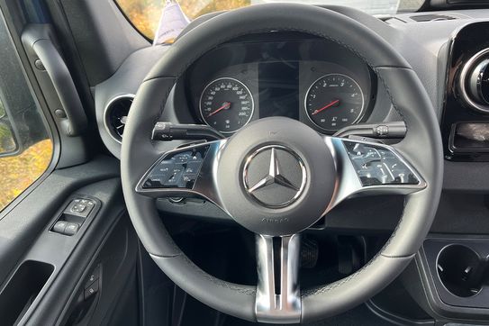 Mercedes Sprinter PRO długi 317 CDI 9G-Tronic