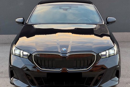 BMW Seria 5 520d xDrive M Sport