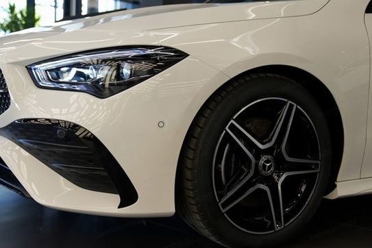 Mercedes CLA 200 AMG Line