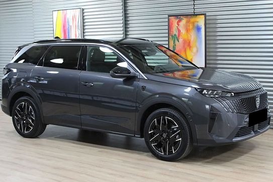 Peugeot 5008 GT Exclusive 5-miejsc e-DCS6 1.2 PureTech mHEV