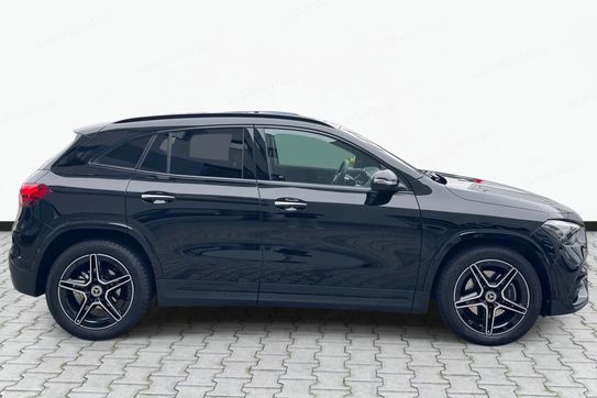 Mercedes GLA 200 AMG Line