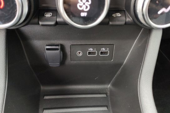 Renault Clio Evolution 1.6 E-Tech Hybrid AT