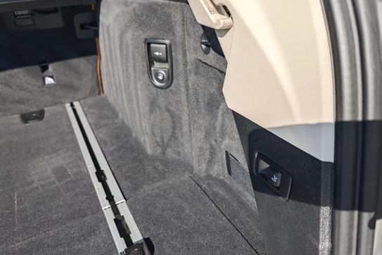 BMW Seria 5 Touring 540i xDrive Luxury Line