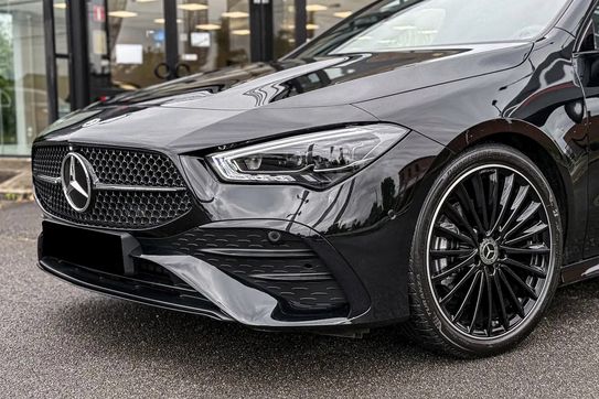 Mercedes CLA 200 AMG Line