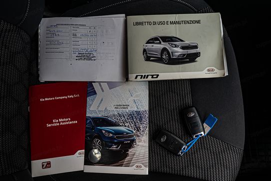 Kia Niro 1.6 GDI Hybrid M