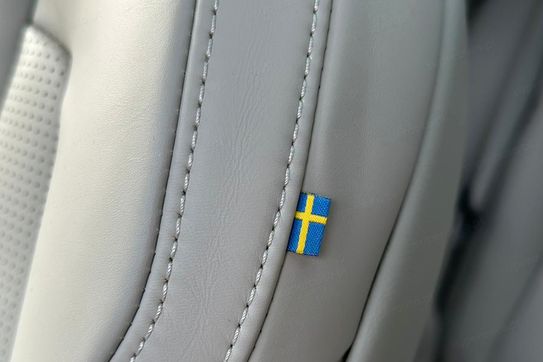 Volvo XC60 T8 Plug-In Hybrid AWD Plus Bright