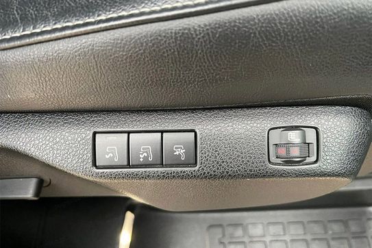 Peugeot Traveller L2H1 Long Business Vip