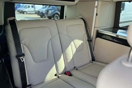 Mercedes V Klasa 300 d 4-Matic 9G-Tronic Marco Polo