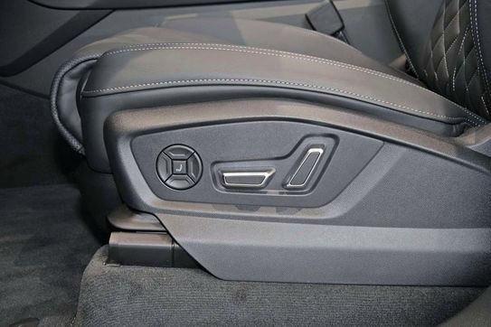 Audi Q7 50 TDI quattro S Line