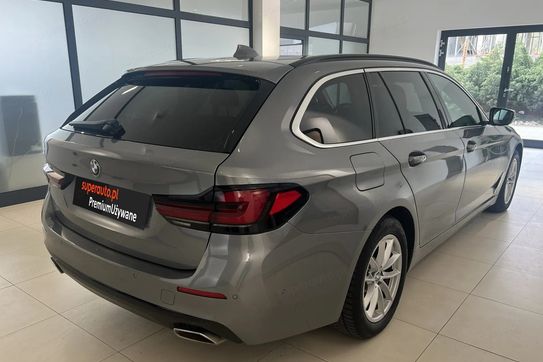 BMW Seria 5 520d mHEV aut