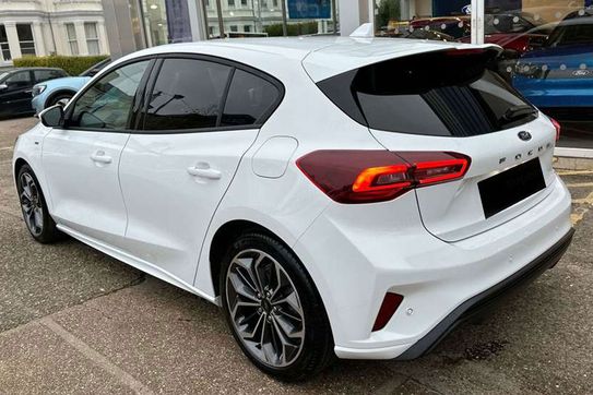 Ford Focus ST-Line X  1.0 EcoBoost