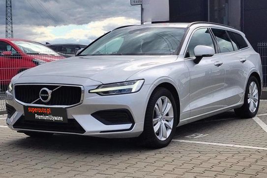 Volvo V60 B4 D Momentum Pro