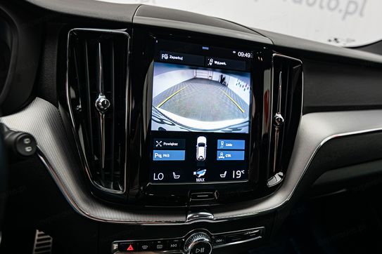 Volvo XC60 D4 R-Design