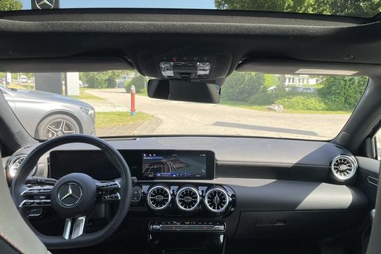 Mercedes Klasa A 220 4-Matic AMG Line