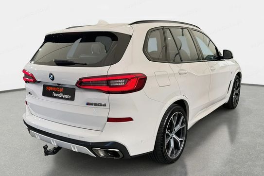 BMW X5 M50d