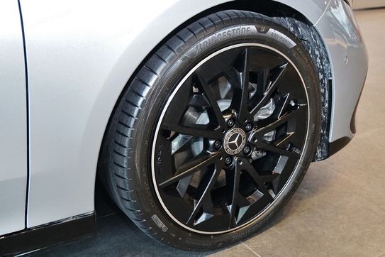 Mercedes CLA 200 AMG Line