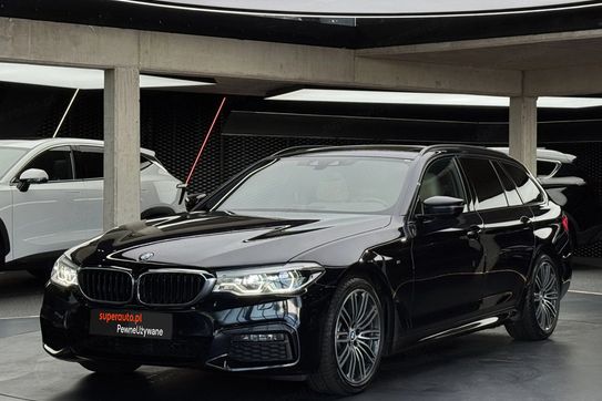 BMW Seria 5 530i xDrive M Sport sport