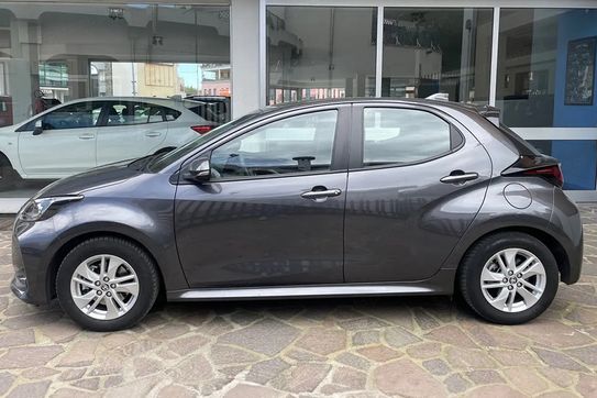 Toyota Yaris Comfort 1.5 Hybrid
