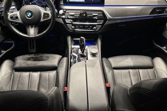 BMW Seria 5 Touring 520d M Sport