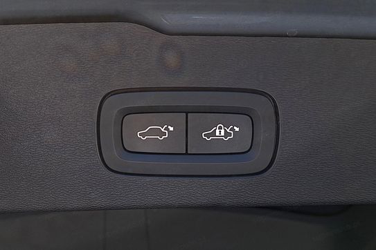 Volvo V60 B4 B Plus Dark aut