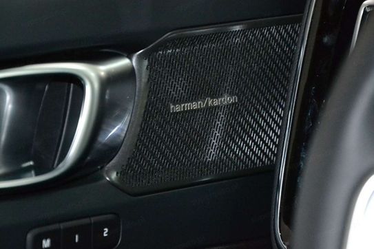 Volvo XC40 B4 Ultra Black Edition