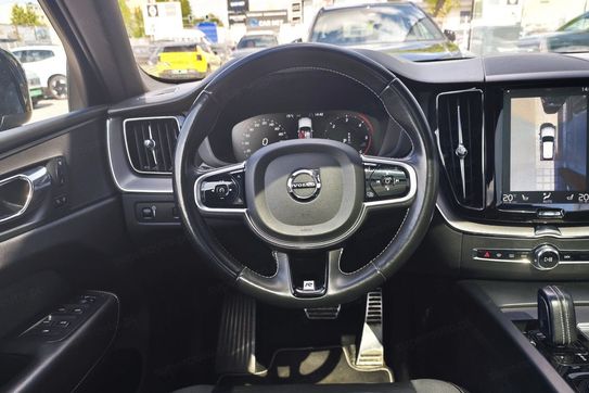 Volvo XC60 B5 D AWD R-Design aut